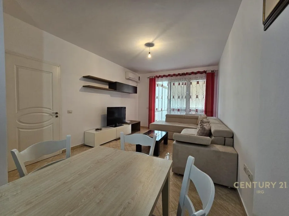 Tirane, shitet apartament , 155.000 € 