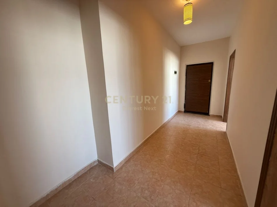 Tirane, shitet apartament 1+1 Kati 11, 65 m² 130.000 € (ishParku (NSHARAK))