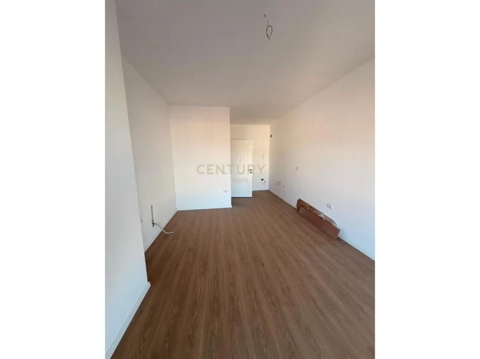 Tirane, shitet apartament 1+1+Ballkon Kati 3, 69 m² 90.000 € 