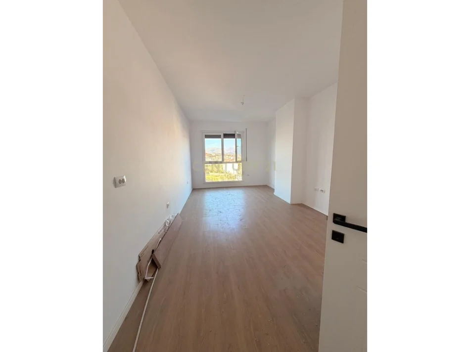 Tirane, shitet apartament 1+1+Ballkon Kati 3, 69 m² 90.000 € 