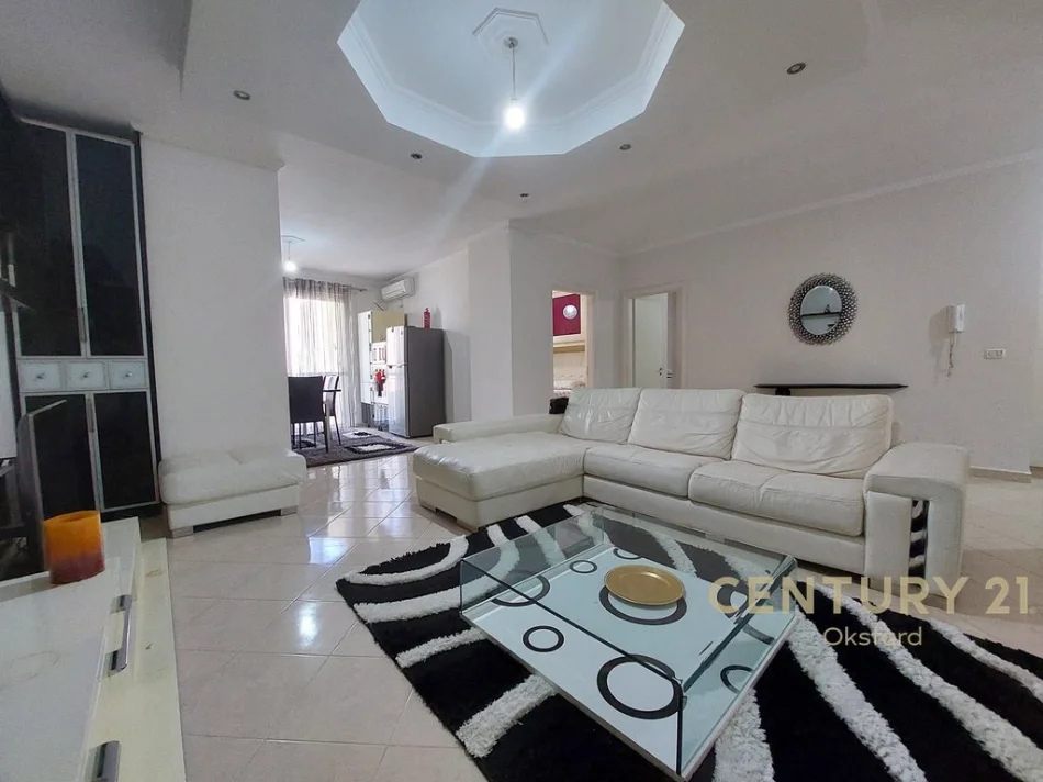 Tirane, shitet apartament 2+1 Kati 5, 105 m² 193.000 € (Astir)