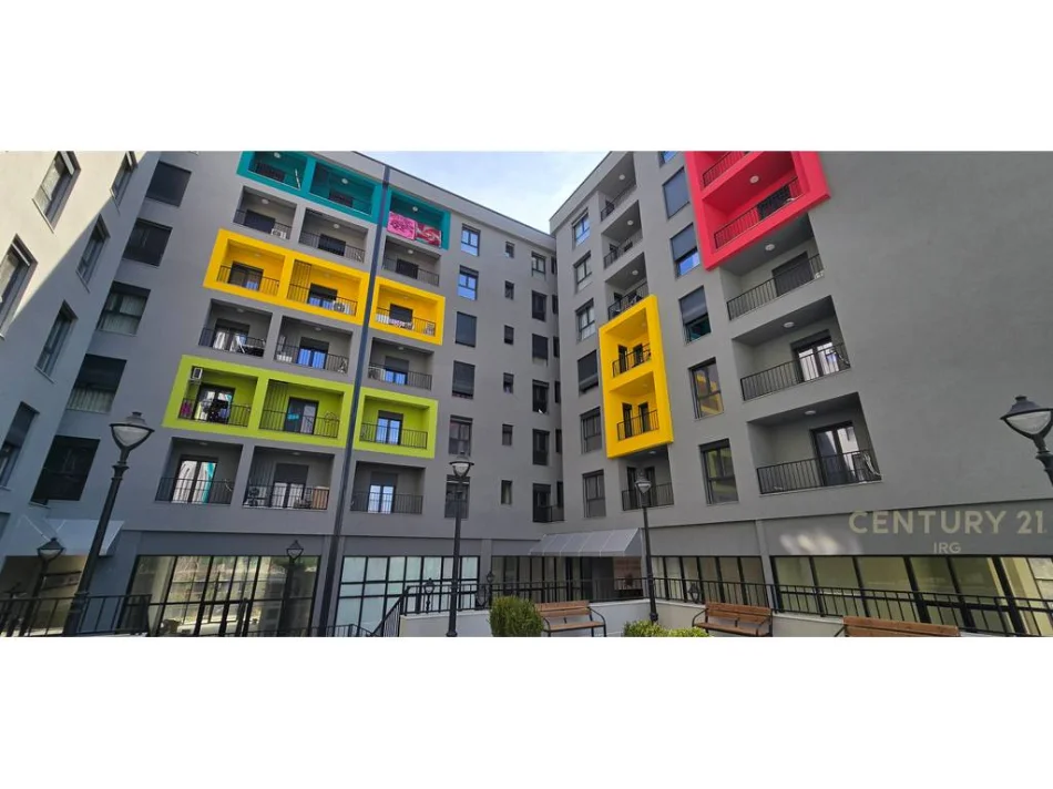 Tirane, shitet apartament 1+1 Kati 3, 84 m² 98.000 € (Paskuqan)