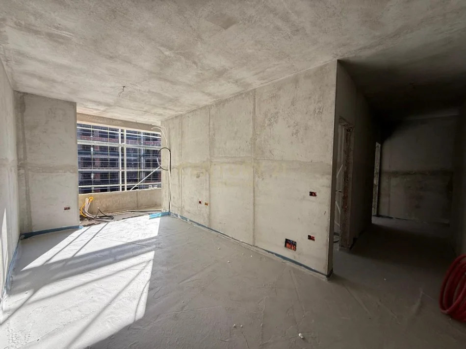 Tirane, shitet apartament 2+1 Kati 5, 89 m² 120.000 € (Shkoze)