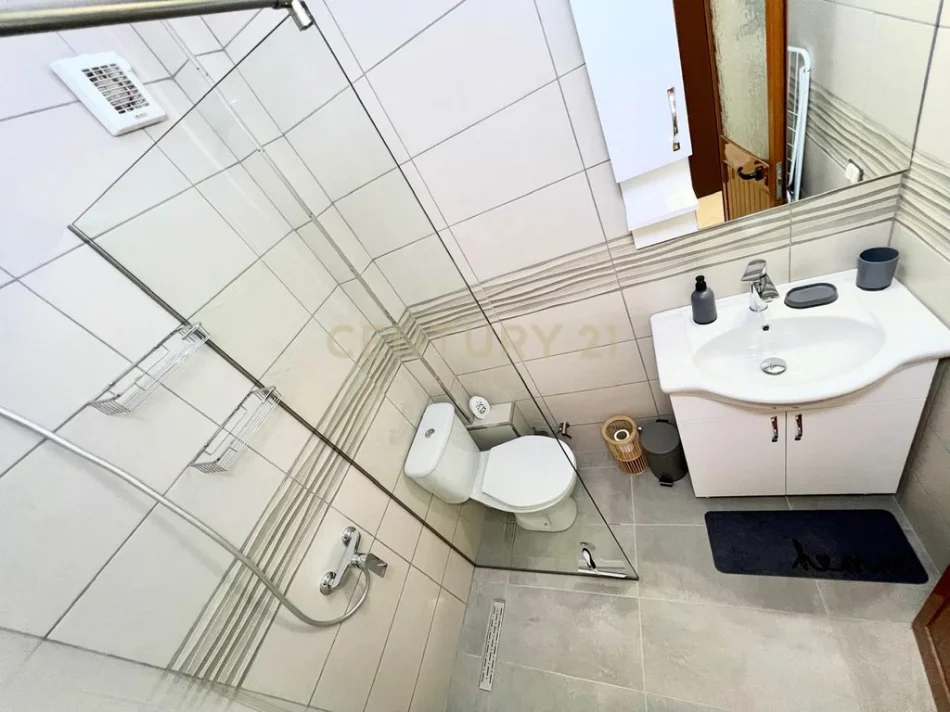 Durres, shitet apartament 1+1 Kati 8, 60 m² 97.000 € (Golem)