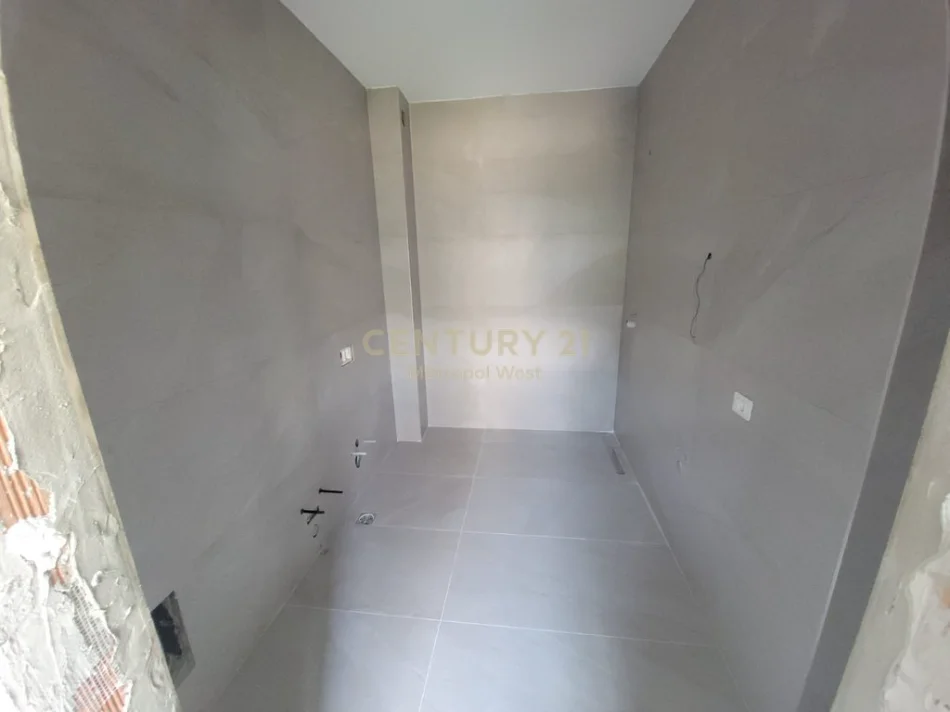 Durres, shes Vile 1+1 Kati 0, 178 m² 780.000 € 
