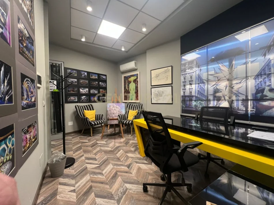 Tirane, shitet ambjent biznesi , 23 m² 90.000 € (Myslym shyri)