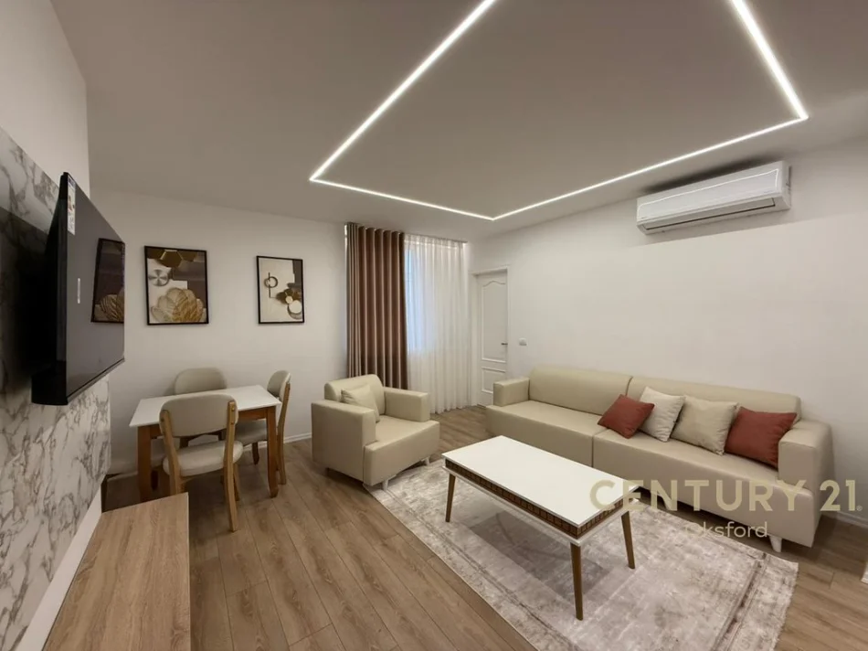 Tirane, shitet apartament 1+1 Kati 5, 66 m² 175.000 € (rruga fortuzi)