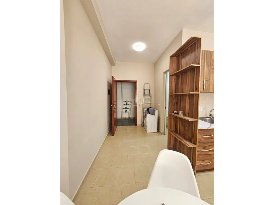 Durres, shes garsonier 1+1 2,