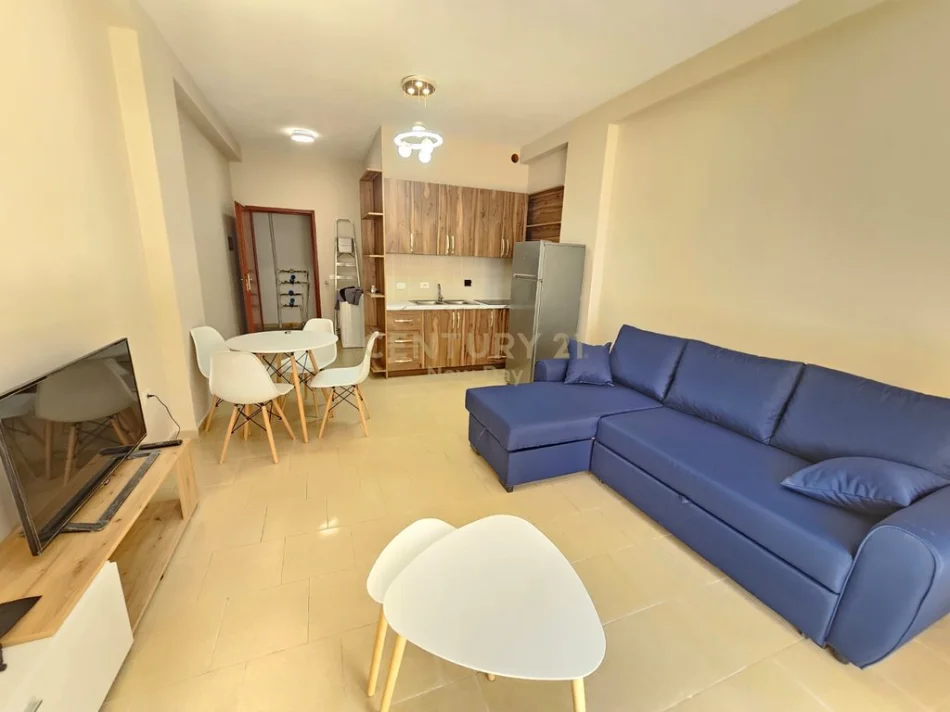 Durres, shes garsonier 1+1 2,