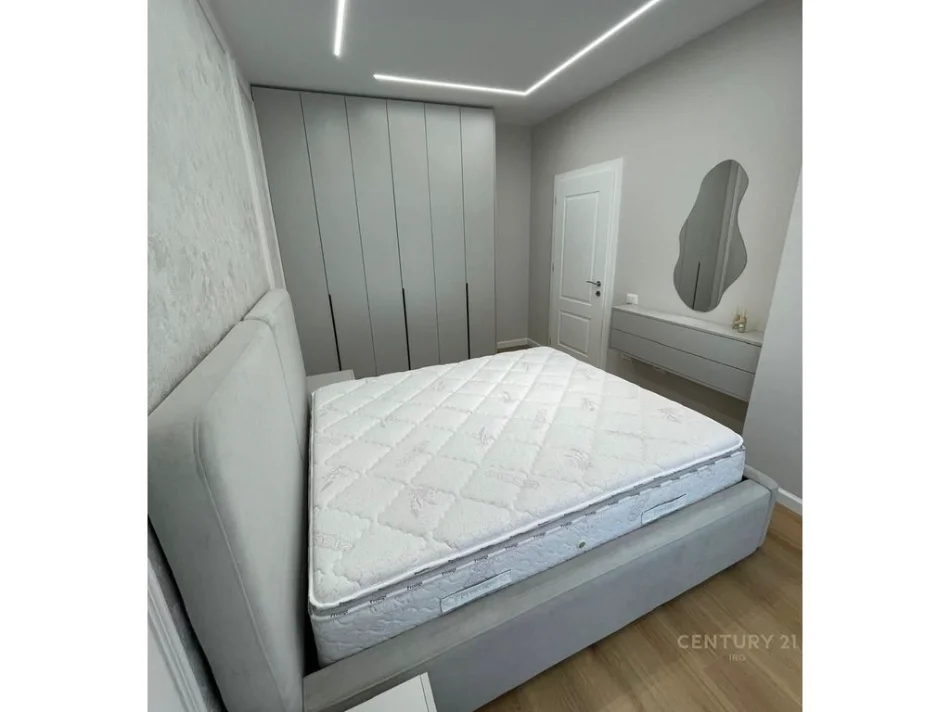 Tirane, shitet apartament 1+1 Kati 4, 50 m² 130.000 € (Astiri)