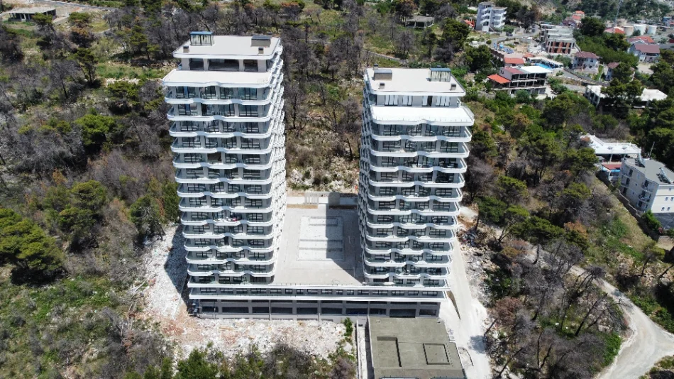 Shengjin, shitet apartament 1+1+Ballkon Kati 3, 77 m² 130.000 € (Shengjin)