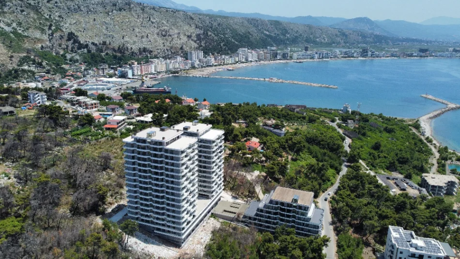 Shengjin, shitet apartament 1+1+Ballkon Kati 3, 77 m² 130.000 € (Shengjin)