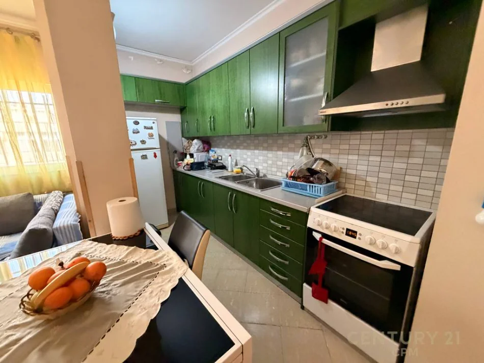 Tirane, shitet apartament 1+1 Kati 7, 63 m² 155.000 € 