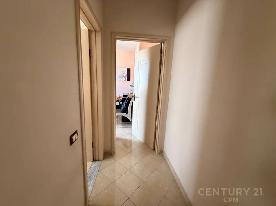 Tirane, shitet apartament 1+1 Kati 7, 63 m² 155.000 € 