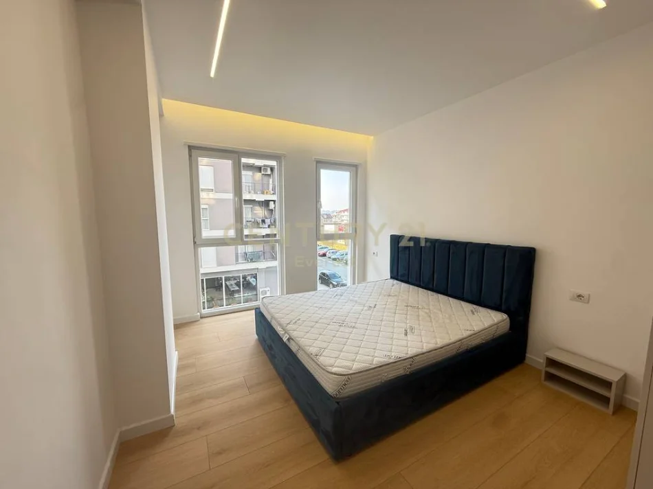 Tirane, shitet apartament 2+1 Kati 2, 91 m² 140.000 € 