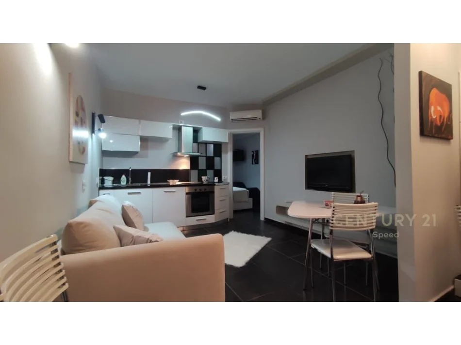 Tirane, shitet apartament 1+1 Kati 3, 42 m² 105.000 € 
