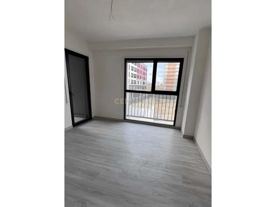 Tirane, shitet apartament 3+1+Ballkon Kati 1, 147 m² 264.000 € 