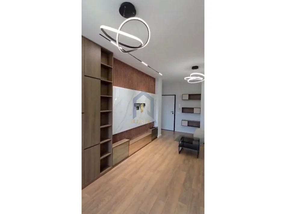 Tirane, shitet apartament 2+1+Aneks+Ballkon Kati 5, 96 m² 239.000 € (Apartament 2+1 per shitje ne "Kinostudio" Kompleksi Orion 4)