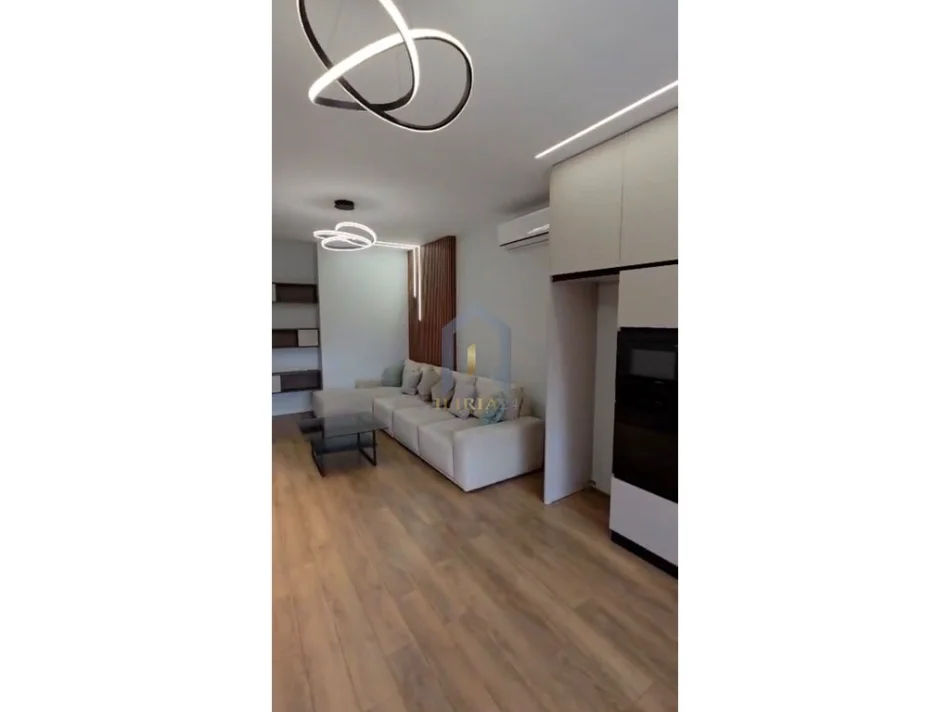 Tirane, shitet apartament 2+1+Aneks+Ballkon Kati 5, 96 m² 239.000 € (Apartament 2+1 per shitje ne "Kinostudio" Kompleksi Orion 4)