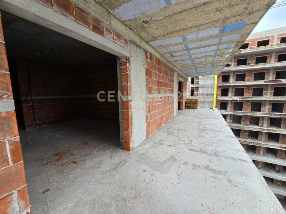 Tirane, shitet apartament 1+1 Kati 7, 82 m² 123.000 € 