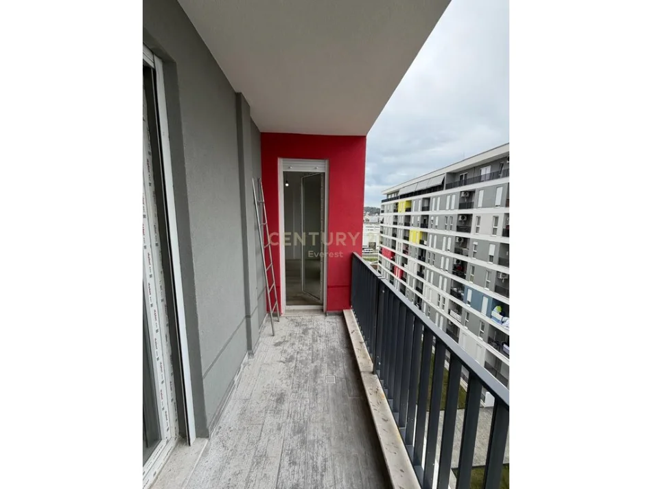 Tirane, shitet apartament 1+1 Kati 6, 71 m² 90.000 € 