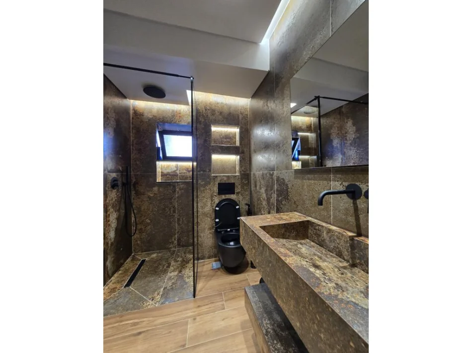 Sarande, shitet apartament 1+1 Kati 2, 65 m² 170.000 € (Sarande)