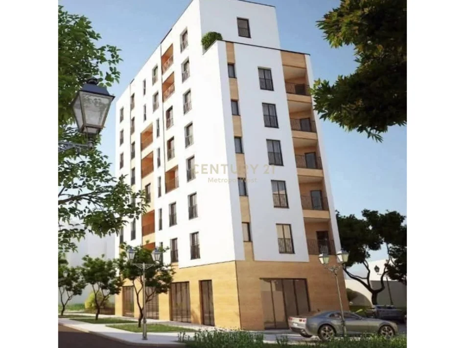 Tirane, shitet apartament 2+1+Ballkon Kati 1, 100 m² 240.000 € (Tregu Elektrik)