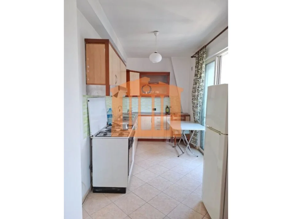 Durres, shitet apartament 1+1 Kati 5, 68 m² 85.000 € 