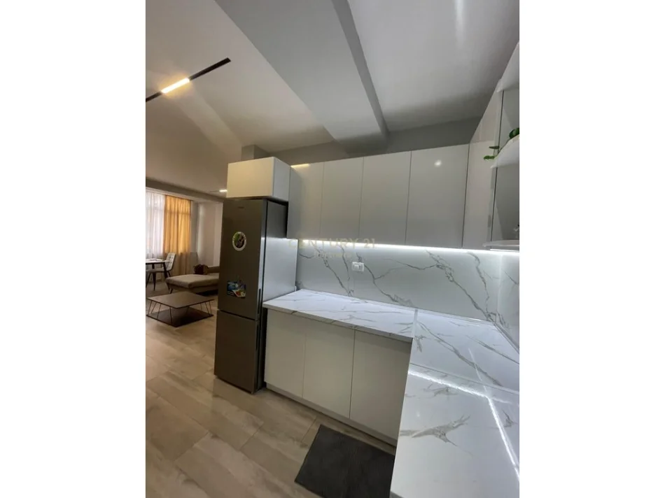 Tirane, shitet apartament 2+1 Kati 5, 90 m² 269.000 € 