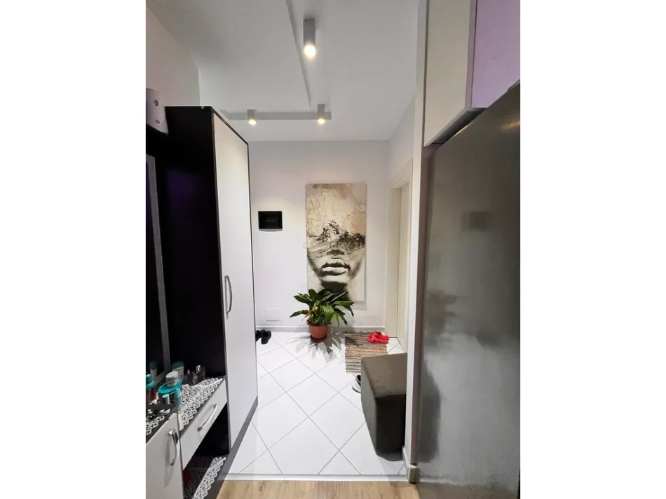 Tirane, shitet apartament 2+1 Kati 2, 113 m² 185.000 € 