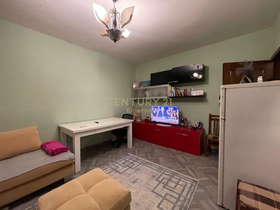 Tirane, shitet apartament 1+1 Kati 2, 59 m² 135.000 € (irfan tormini)
