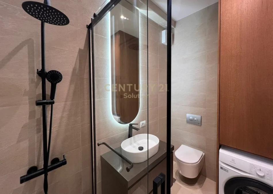 Tirane, shitet 1+1 Kati 4, 59 m² 155.000 € 