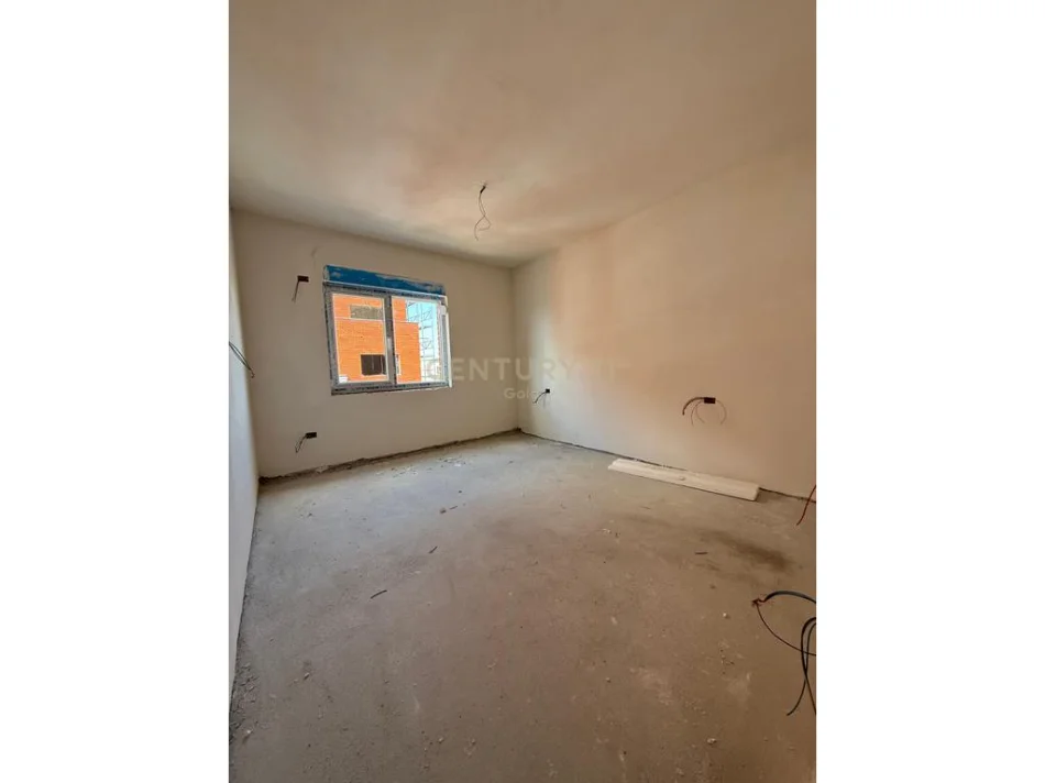 Tirane, shitet apartament 3+1+Ballkon Kati 6, 126 m² 122.000 € 