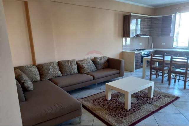 Tirane, jepet me qera apartament 2+1+BLK 105 m² 38.000 Leke (Selite)