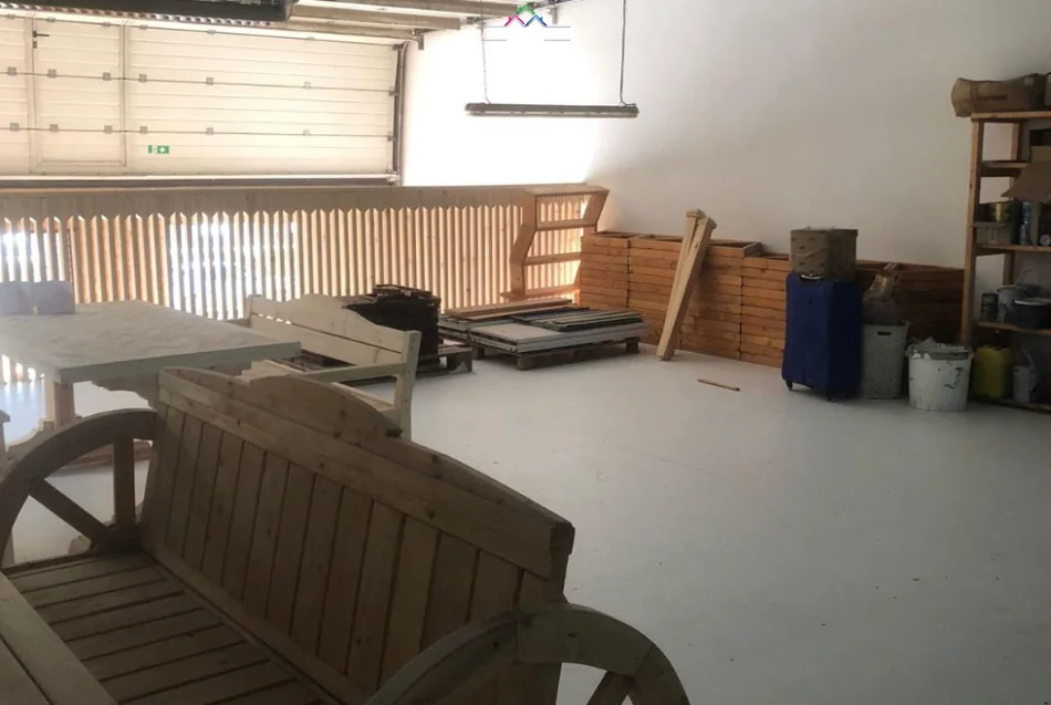 Tirane, jepet me qera magazine Kati 0, 600 m² 2.000 € (AUTOSTRADA TIRANE-DURRES)