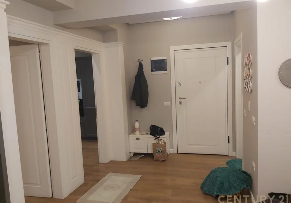 jepet me qera apartament 1+1 Kati 3, 75 m² 650 € (Myslym Shyri)