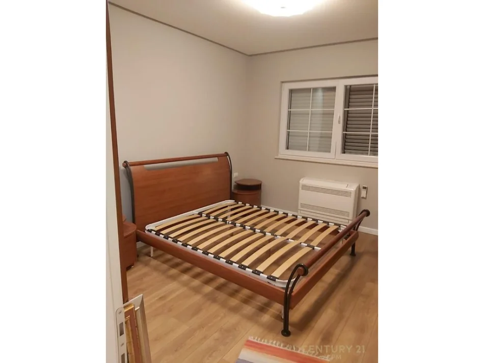 Tirane, jepet me qera apartament 1+1 Kati 3, 75 m² 650 €