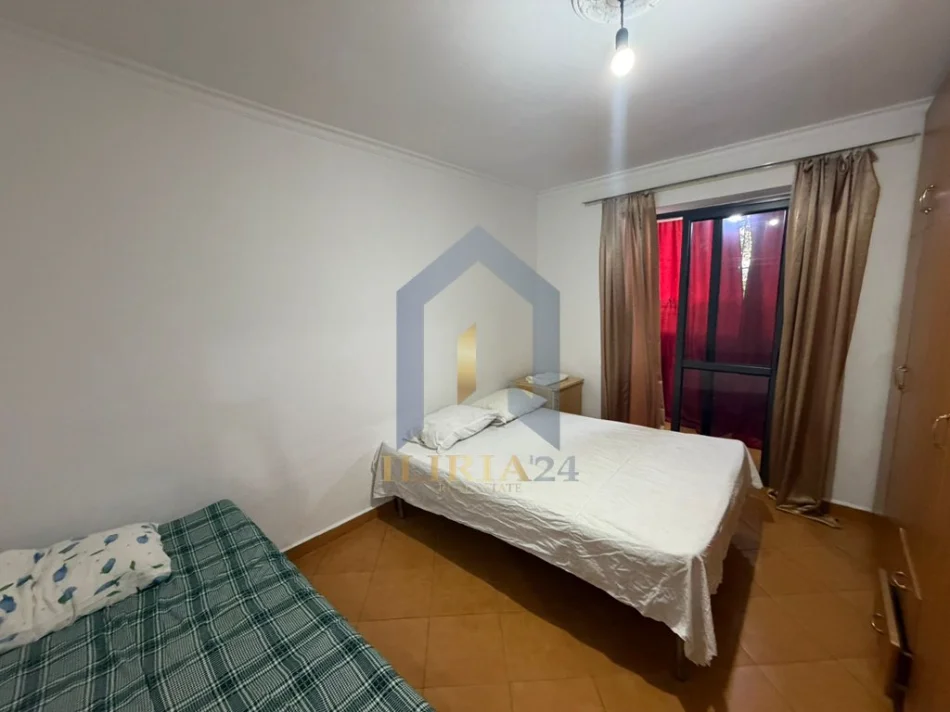 Tirane, shes apartament 1+1 Kati 1, 56 m² 86 milion leke (Apartament 1+1 në shitje tek Spitali Nene Tereza QSUT)
