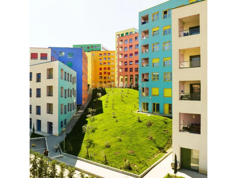 Tirane, shitet apartament 2+1 Kati 5, 72 m² 140.000 € (Ali Demi)