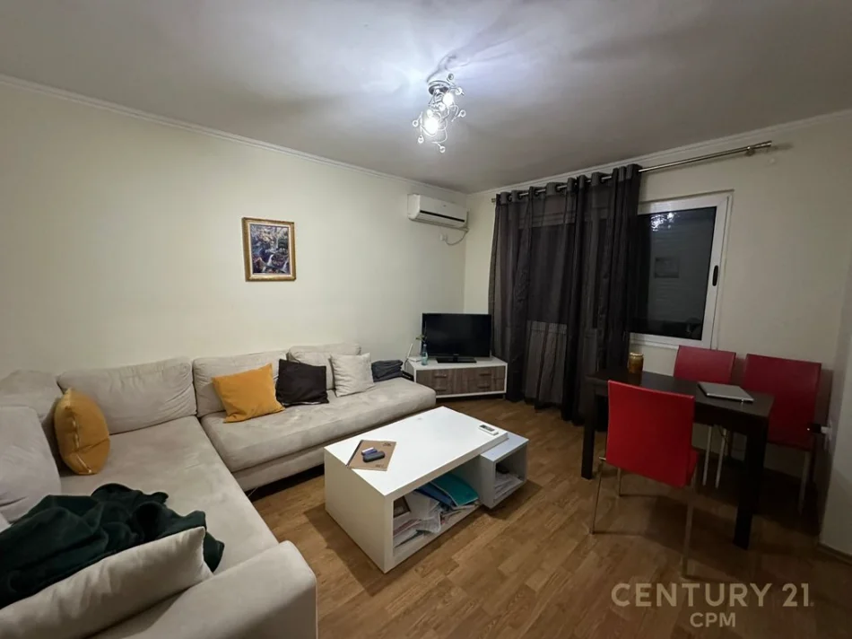 Tirane, shitet apartament 1+1 Kati 5, 58 m² 167.000 € (blloku brigada 8)