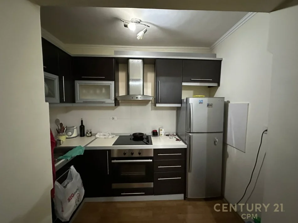 Tirane, shitet apartament Kati 5, 58 m² 167.000 € 