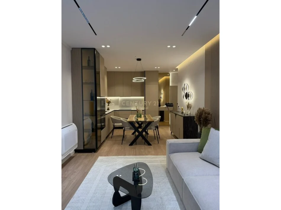 Tirane, jepet me qera apartament 2+1 Kati 5, 116 m² 1.550 € (mine peza)