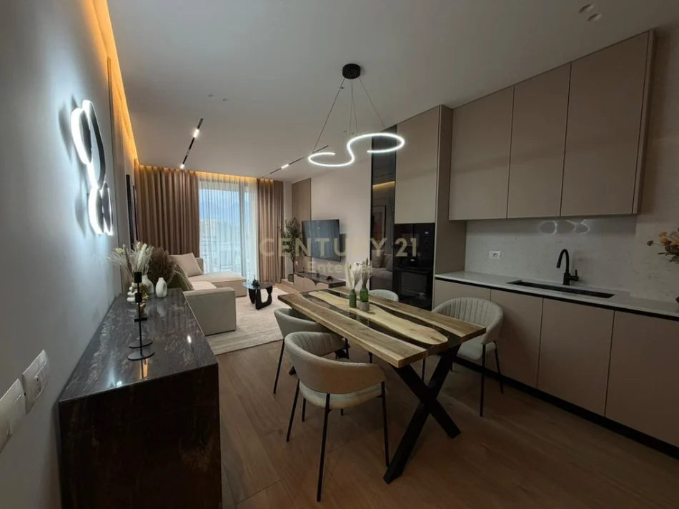 Tirane, jepet me qera apartament 2+1 Kati 5, 116 m² 1.550 € (mine peza)