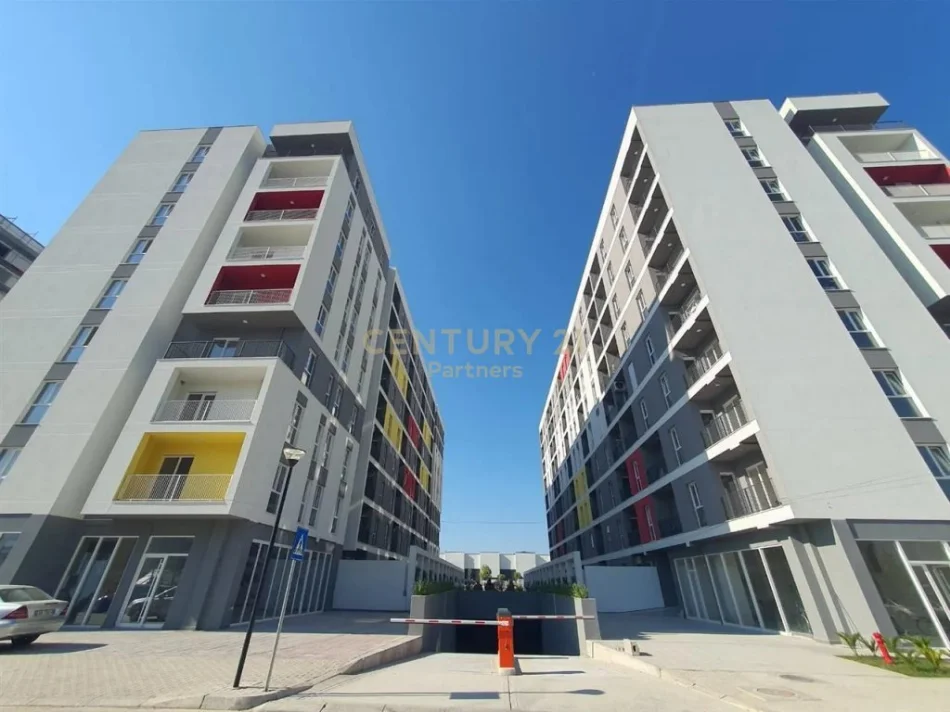 Tirane, shitet apartament 1+1 Kati 3, 69 m² 80.000 € (Univers City)