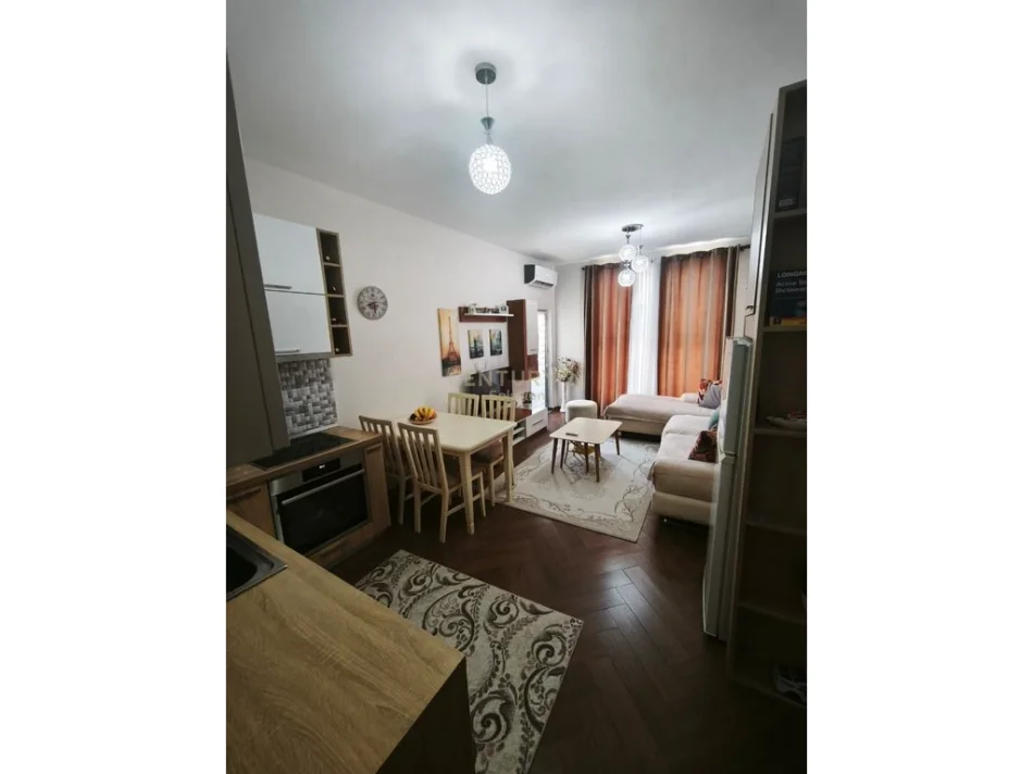 Tirane, shitet 1+1 Kati 6, 66 m² 110.000 € 