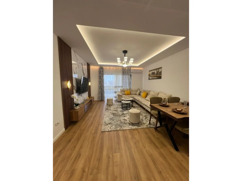 Tirane, shitet apartament Kati 7, 116 m² 265.000 € (Irfan Tomini)