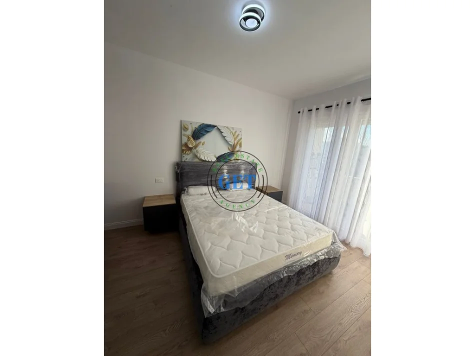 Durres, shitet apartament 1+1 Kati 4, 65 m² 85.000 € (Shkëmbi i Kavajës)