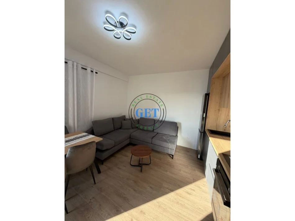 Durres, shitet apartament 1+1 Kati 4, 65 m² 85.000 € (Shkëmbi i Kavajës)