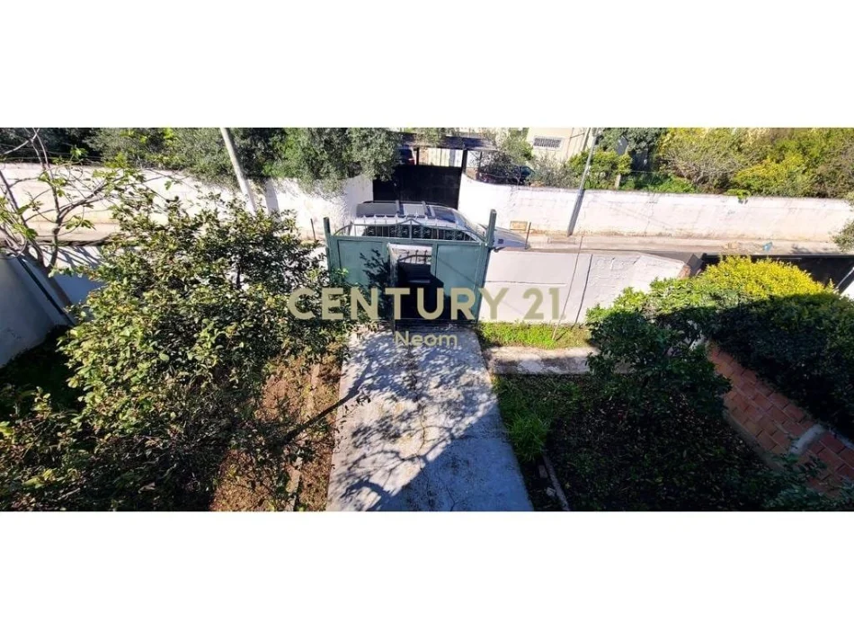 Tirane, jepet me qera shtepi 2+1 Kati 2, 227 m² 650 € (jordan misja)