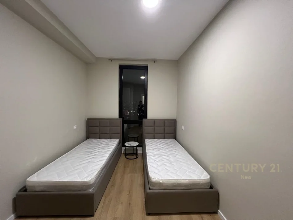 Tirane, shitet apartament 2+1 Kati 8, 78 m² 160.000 € 